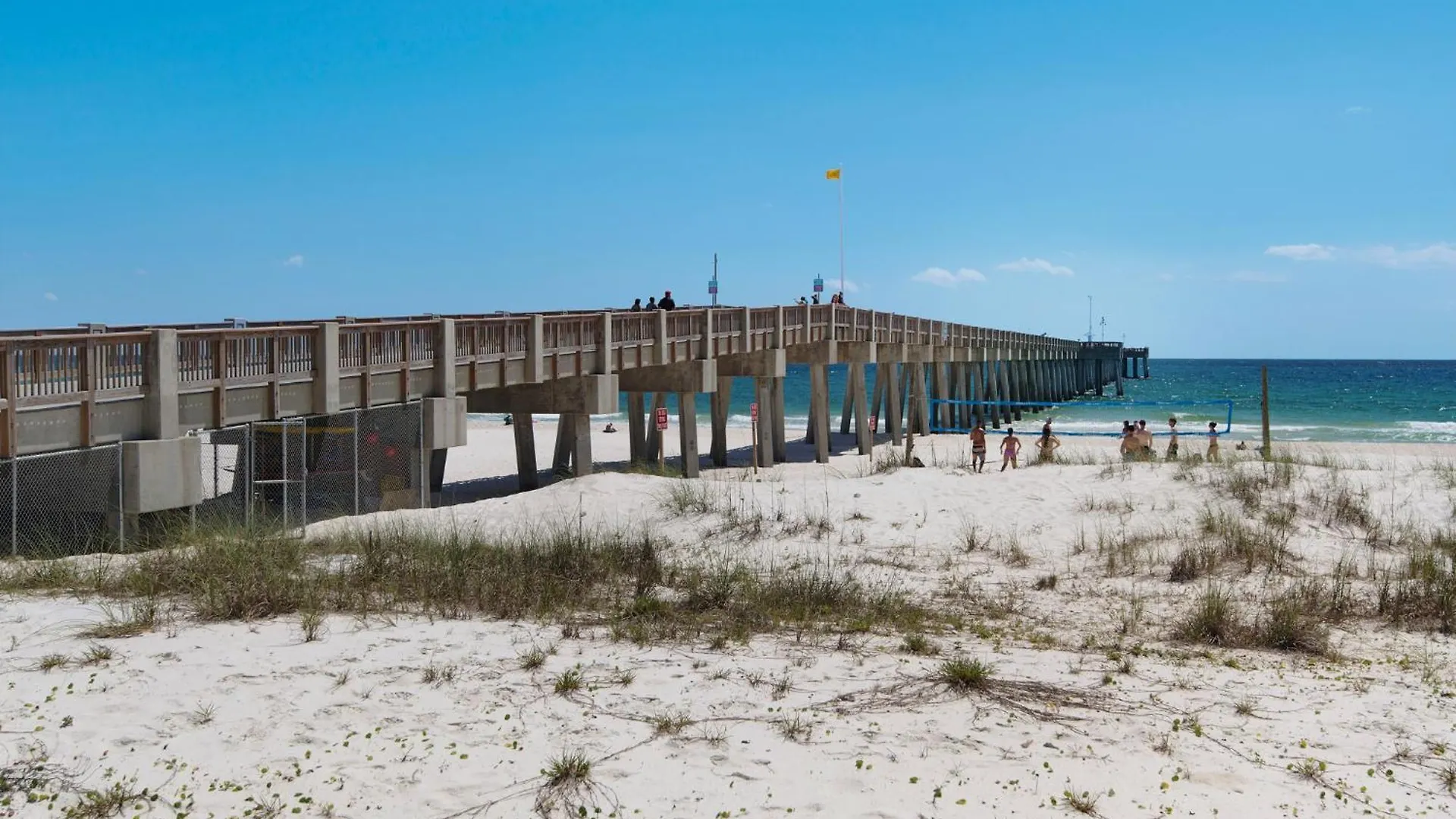 Semesterbostad Colorful Cottage Next To Pier Park W/ Gulf Views And Pool! Panama City Beach USA